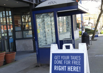 Sign advertising free tax service provided by United Way and Solid Ground