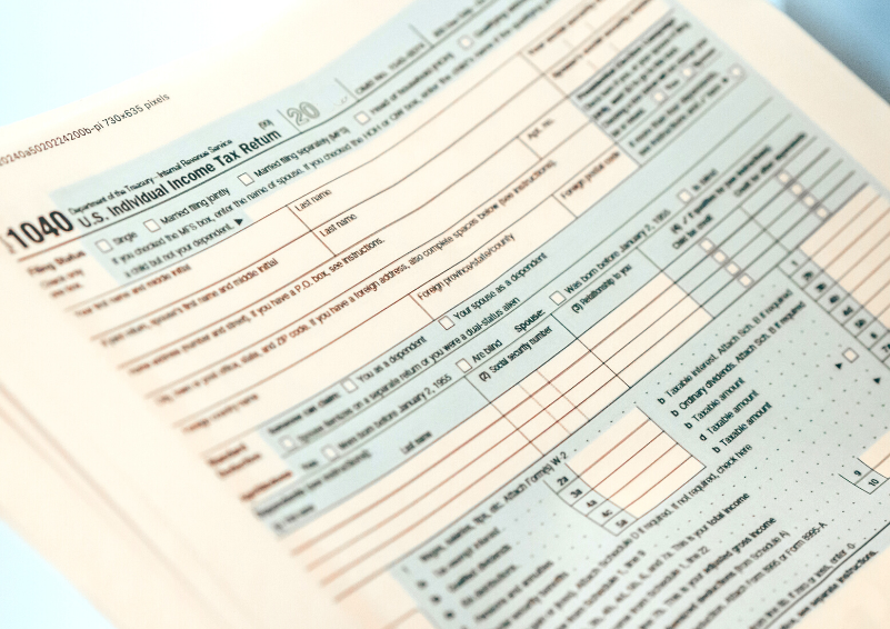 A blank income tax form